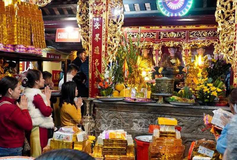 cac-ban-tho-den-ba-chua-kho