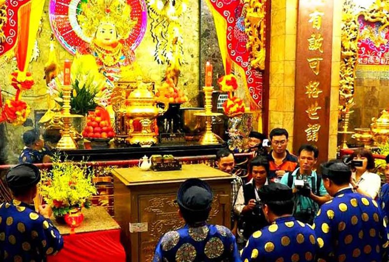 khu-tho-chinh-den-ba-chua-kho